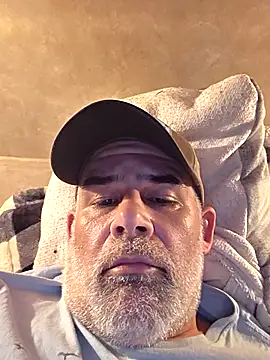 DeeBestEver online show from 11/30/25, 07:03