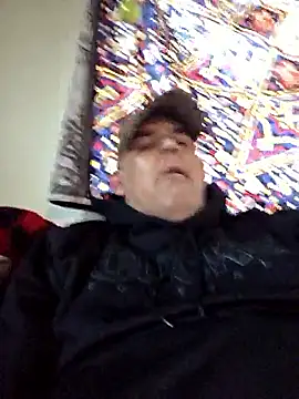 DeeBestEver online show from 11/11/25, 04:02