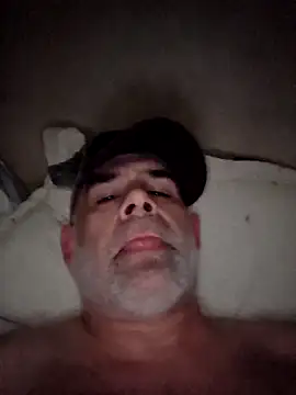 DeeBestEver online show from 11/24/25, 07:58