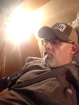 DeeBestEver online show from 11/24/25, 04:56