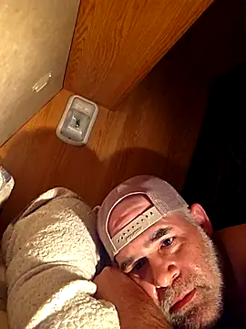 DeeBestEver online show from 10/21/25, 01:27