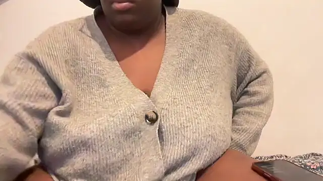 nanaisbackk online show from 11/09/25, 12:20