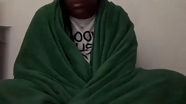 nanaisbackk online show from 04/10/26, 09:00