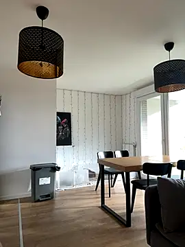 LaPetiteKim online show from 10/28/25, 08:46