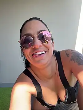 LaPetiteKim online show from 03/17/26, 01:14