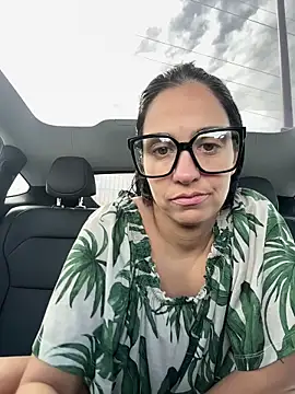 LaPetiteKim online show from 03/11/26, 01:05