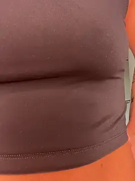 LaPetiteKim online show from 04/16/26, 08:15