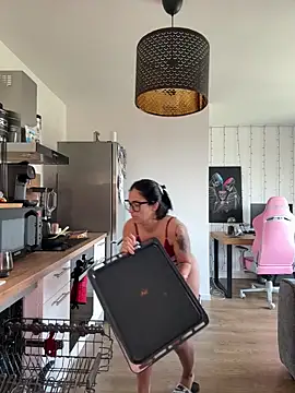 LaPetiteKim online show from 03/10/26, 01:04