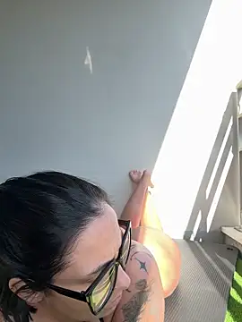 LaPetiteKim online show from 03/04/26, 01:08