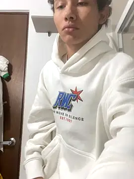 Davomg online show from 01/09/26, 01:45