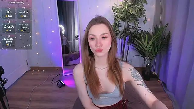 PollyMayer online show from 02/24/26, 08:53