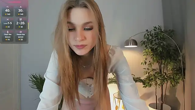 PollyMayer online show from 11/27/25, 09:04