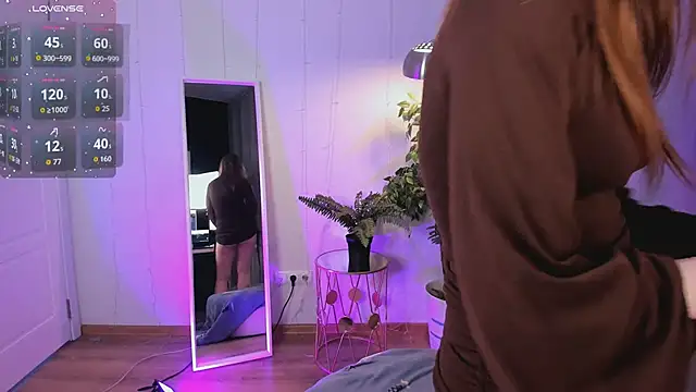 PollyMayer online show from 02/17/26, 09:01