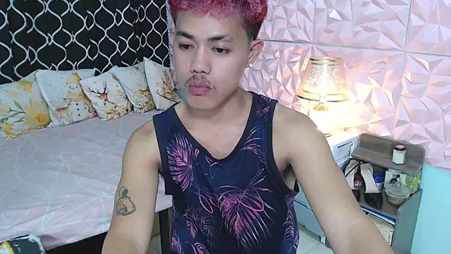 Snapshot of daksversaking88 chatting on 06/10/26, 11:44 daksversaking88 online show from 06/10/26, 11:44