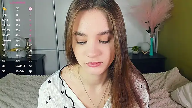 JinnyMcie online show from 04/12/26, 07:22