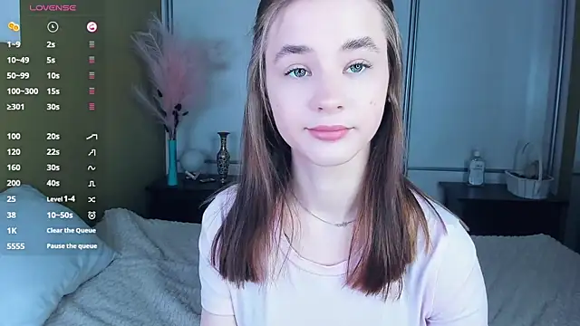 JinnyMcie online show from 03/18/26, 08:06