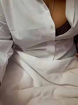 Tamil Ammani online show from 03/08/26, 02:04