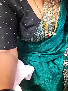 Tamil Ammani online show from 11/21/25, 01:10