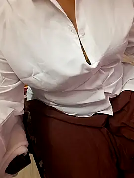 Tamil Ammani online show from 10/14/25, 06:08