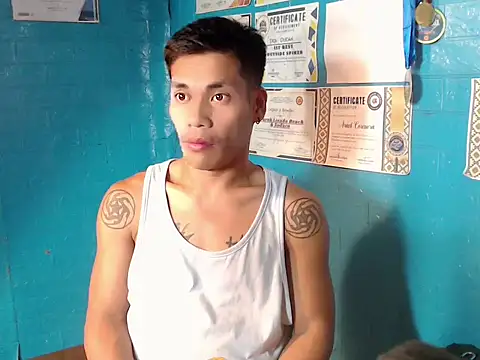 Cute Lucas online show from 10/20/25, 03:23