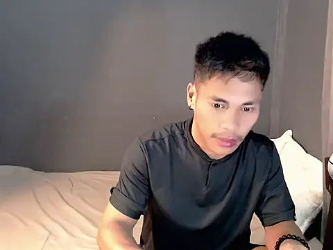 Cute Lucas online show from 10/14/25, 02:56