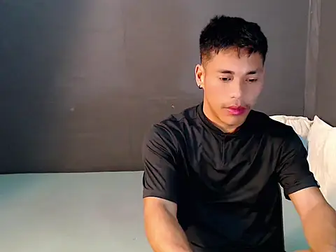 Cute Lucas online show from 10/13/25, 02:13