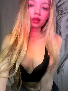  Siennaaa  online show from 11/04/25, 12:53