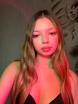  Siennaaa  online show from 10/06/25, 07:47