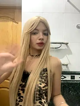  Siennaaa  online show from 10/25/25, 08:53