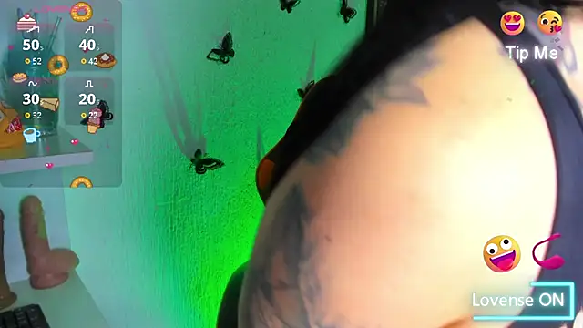 Pamela wish2 online show from 10/23/25, 01:32