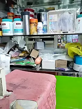 Snapshot of chougegg0214 chatting on 10/26/25, 12:49 chougegg0214 online show from 10/26/25, 12:49