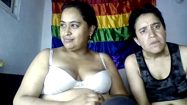 Snapshot of llilibethandscottie chatting on 07/18/26, 03:48 llilibethandscottie online show from 07/18/26, 03:48