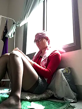 yewuzhibb online show from 10/11/25, 07:53