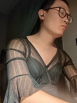 yewuzhibb online show from 10/10/25, 03:24