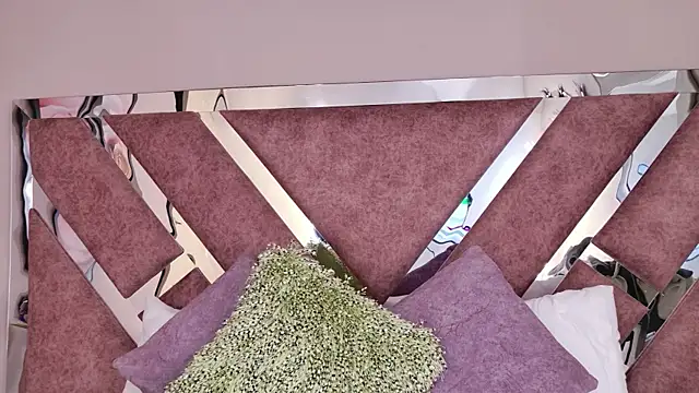 MeganR  online show from 02/28/26, 11:21