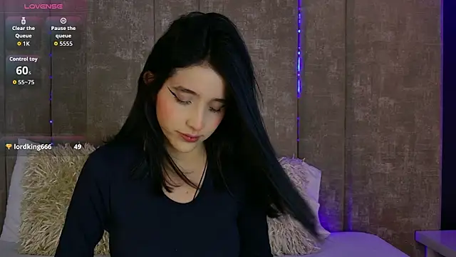 MeganR  online show from 12/02/25, 07:26