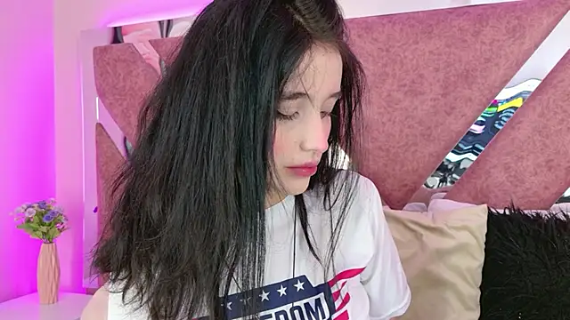 MeganR  online show from 04/01/26, 03:30