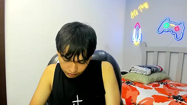 StiwenTwink online show from 10/10/25, 07:25