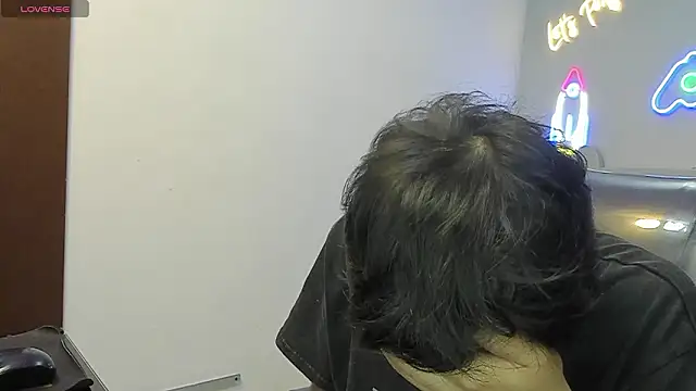 Snapshot of StiwenTwink chatting on 01/16/26, 12:42 StiwenTwink online show from 01/16/26, 12:42