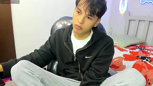 StiwenTwink online show from 10/09/25, 03:01