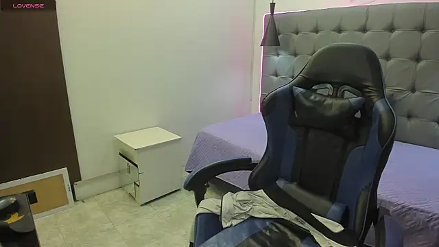 Snapshot of StiwenTwink chatting on 03/27/26, 06:09 StiwenTwink online show from 03/27/26, 06:09