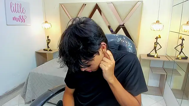 Snapshot of StiwenTwink chatting on 02/12/26, 12:38 StiwenTwink online show from 02/12/26, 12:38