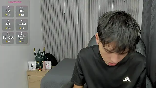 Snapshot of StiwenTwink chatting on 06/02/26, 01:11 StiwenTwink online show from 06/02/26, 01:11