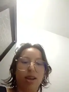 Klaret Toy online show from 04/01/26, 12:46