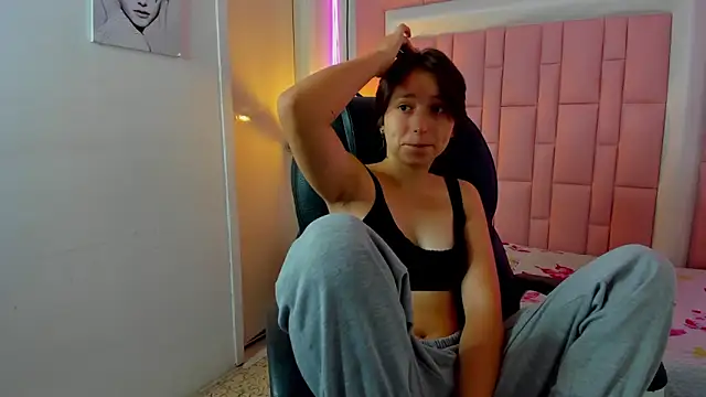 Klaret Toy online show from 12/17/25, 07:41