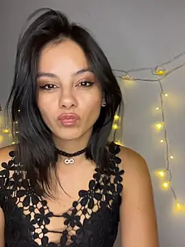 SaraMistick online show from 03/19/26, 10:59