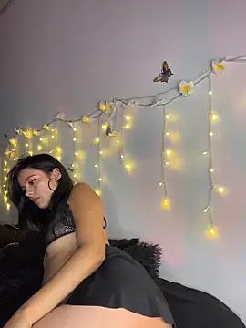 SaraMistick online show from 03/27/26, 11:00