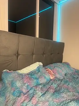 Snapshot of yokaibellax chatting on 11/06/25, 12:58 yokaibellax online show from 11/06/25, 12:58