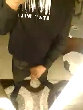 amanWildstalion online show from 11/02/25, 02:00