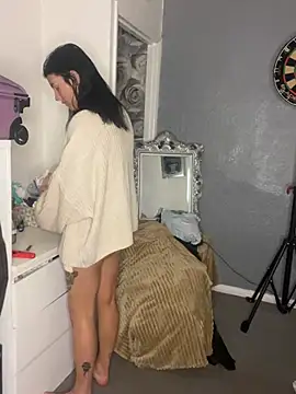 Snapshot of LolaReaX chatting on 02/07/26, 09:06 LolaReaX online show from 02/07/26, 09:06